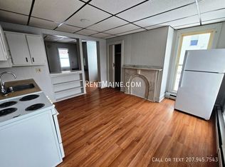 23-25 4th St #1, Bangor, ME 04401