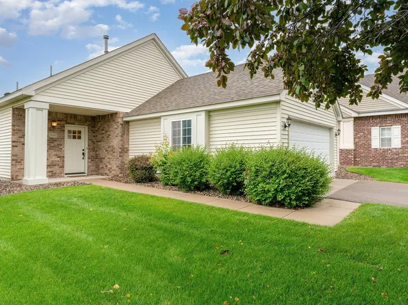 2695 Oak Ridge Trl, Woodbury, MN 55125