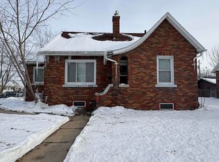 903 Kimball Ave, Waterloo, IA 50702