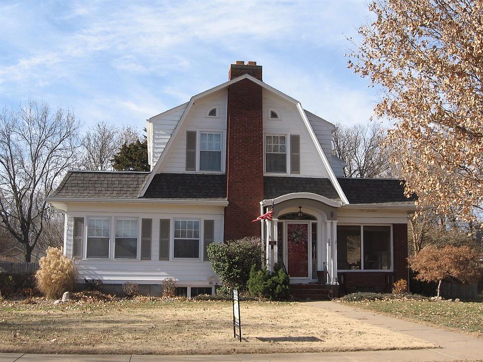 1st image of 204 N Vine St