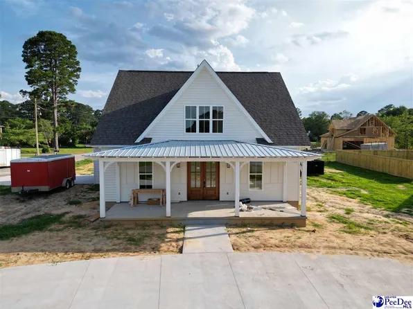 1055 Left Bank Dr, Florence, SC 29501
