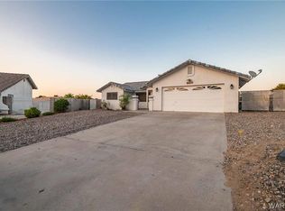 2033 E Mountain View Ct, Fort Mohave, AZ 86426