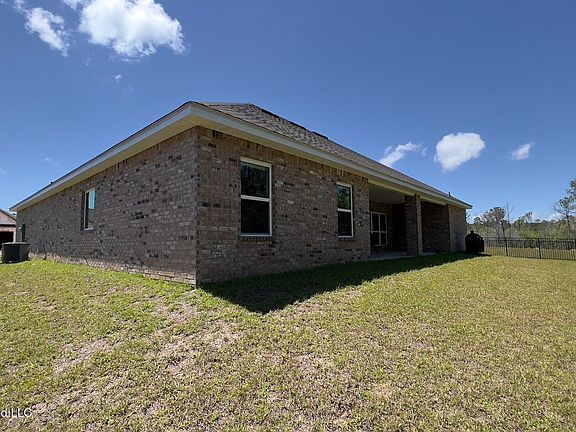4th image of 12209 Savannah Cir