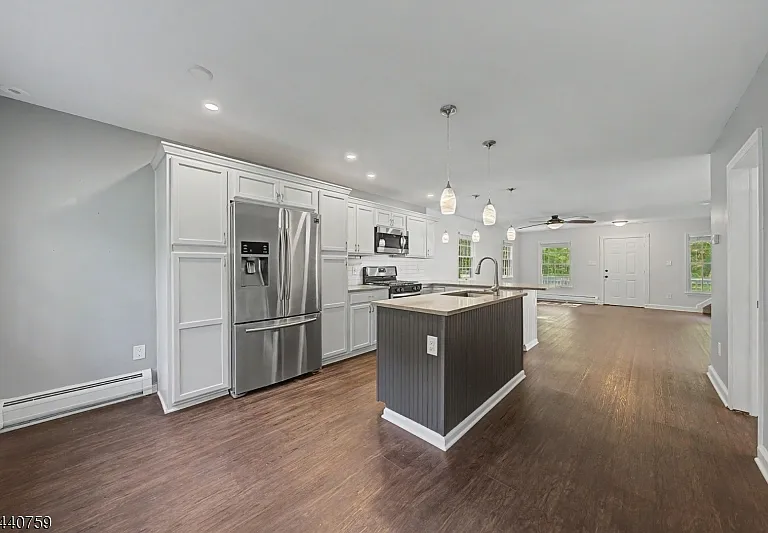 8 Oak Rd — Photo 11