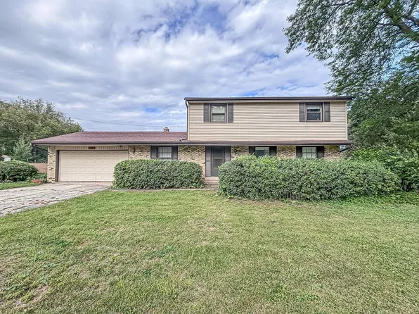2214 Avalon DRIVE, Waukesha, WI 53186