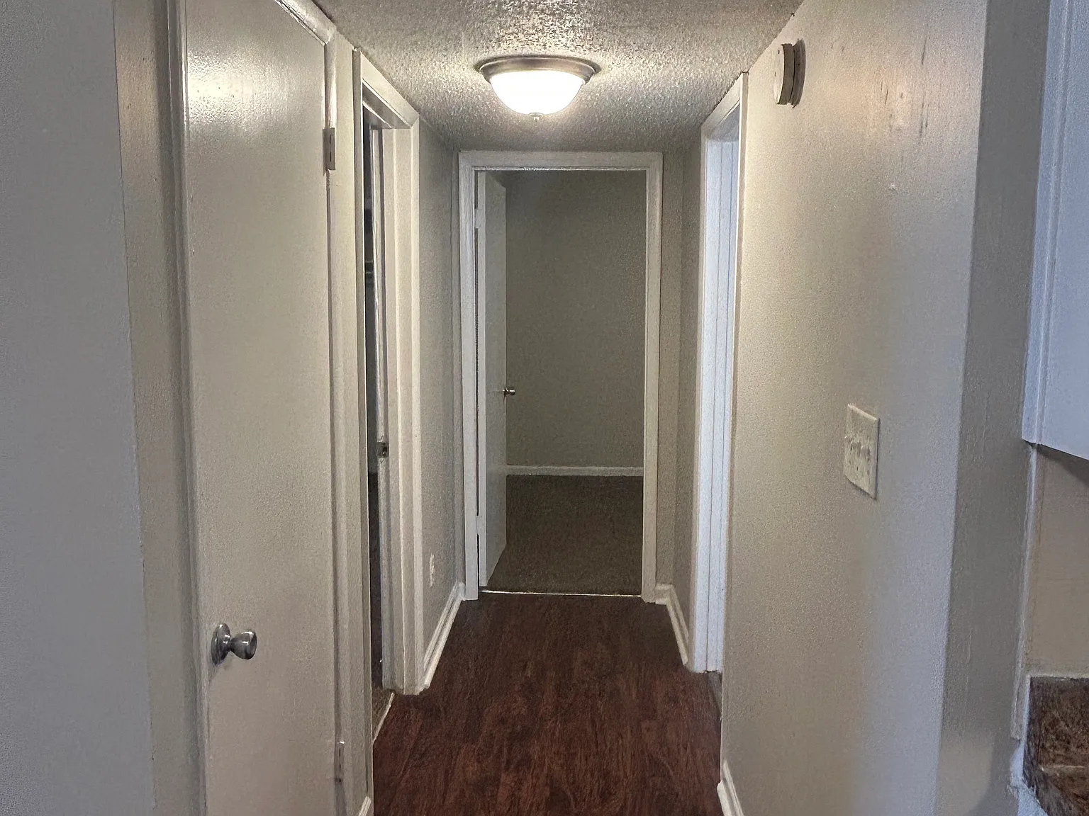 957 47th Pl N — Photo 3