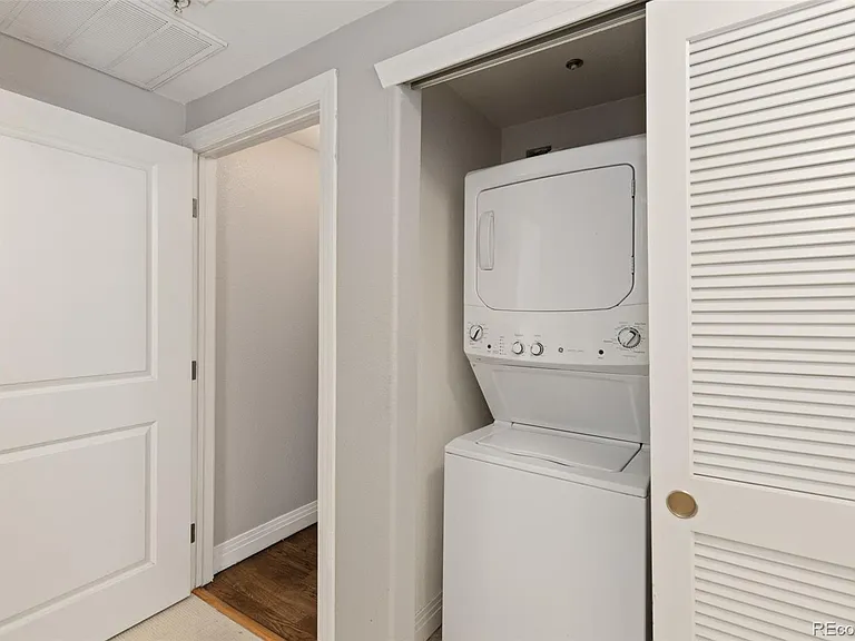 9019 E Panorama Cir #208 — Photo 14