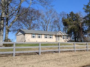 524 Hopkins Bridge Rd, Unionville, TN 37180