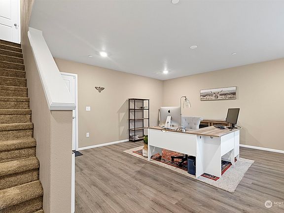 5th image of 17401 118th Avenue Ct E #C
