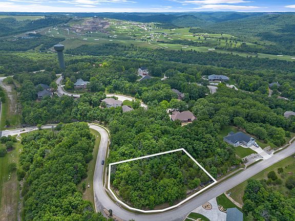2nd image of 165 Forest Oak Drive