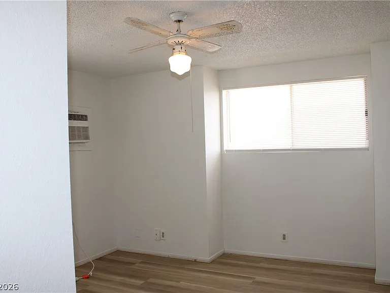 1212A Phillips Ave #A — Photo 16