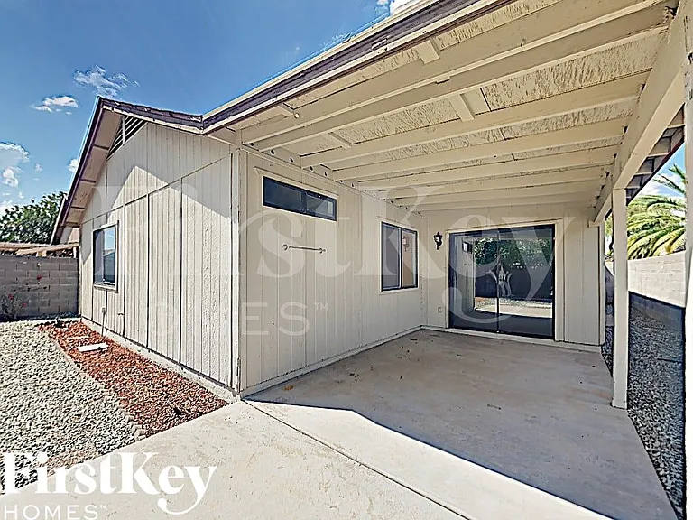 3167 W Foothill Dr — Photo 14