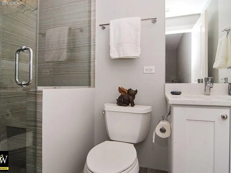 111 Home Ave — Photo 3