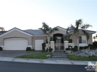 37125 Pineknoll Ave, Palm Desert, CA 92211