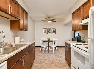 1024 W Burnsville Pkwy #1004_216, Burnsville, MN 55337