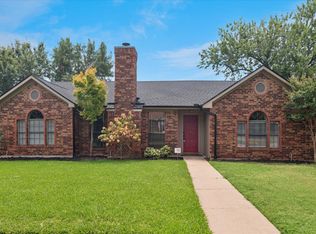 928 Ledgemont Dr, Plano, TX 75025