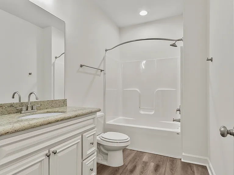 430-474 Wesley Pl — Photo 29
