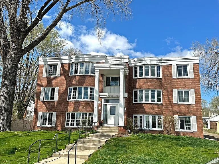 4516 Highway 7 — Photo 12