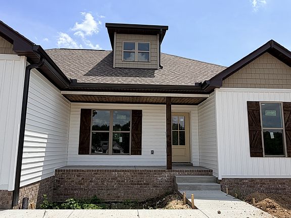 3rd image of 1301 Vickie Ln Lot 32