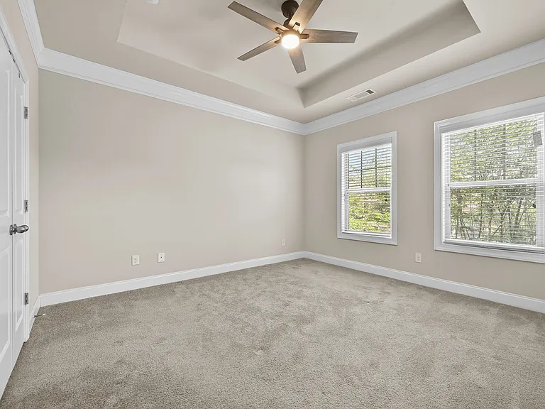 2489 Village Park Bnd — Photo 23