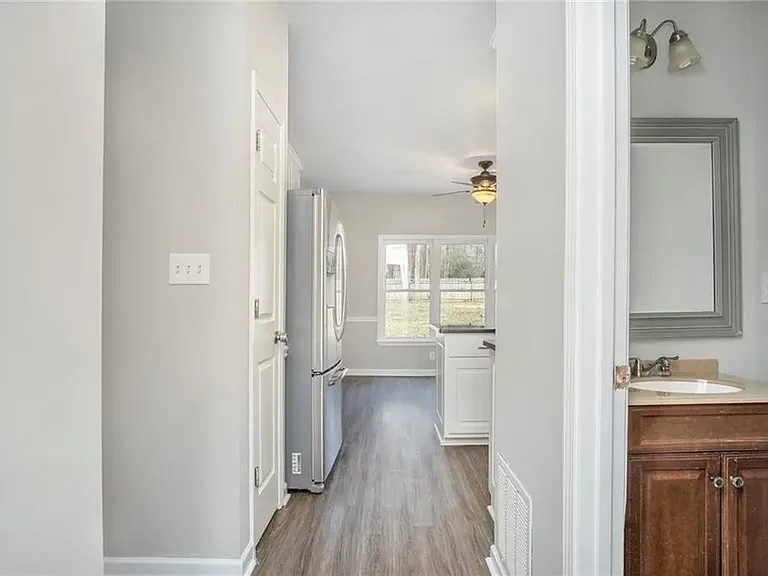 3545 Rosewicke Dr — Photo 13