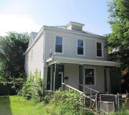 1st image of 2613 4th Ave