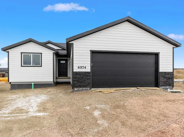 600 Bull Run Dr, Box Elder, SD 57719