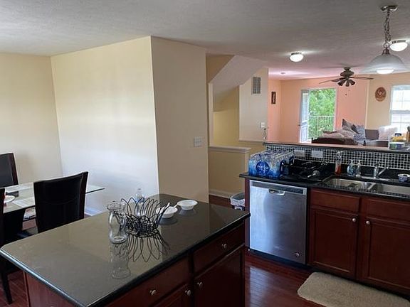 3rd image of 5910 Passage Creek Dr