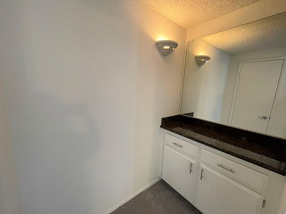 2nd image of 5233 Bellingham Ave APT 205