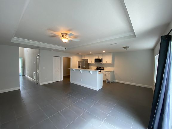 5th image of 5128 Taylor Ave