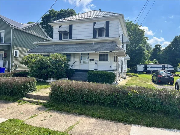 10 Leet Ave, Greenville, PA 16125