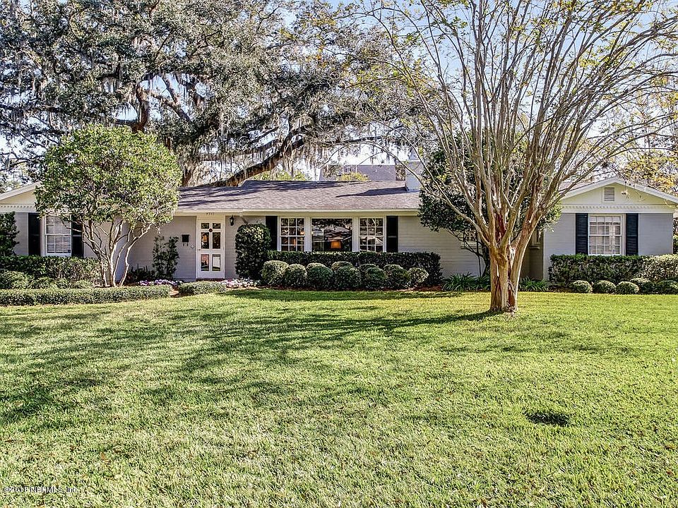 Welcome to 4919 Apache Avenue