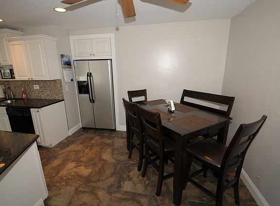5th image of 264 N La Londe Ave