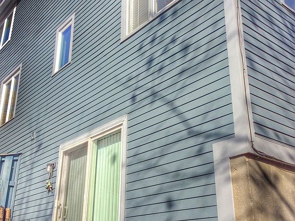 3rd image of 12 Auclair Ave