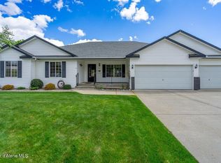 8716 N Cloverleaf Dr, Hayden Lake, ID 83835