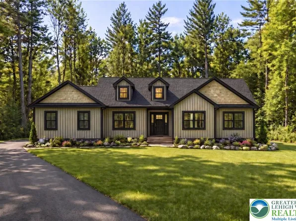 Little Twig Rd #157, Chestnuthill Township, PA 18330
