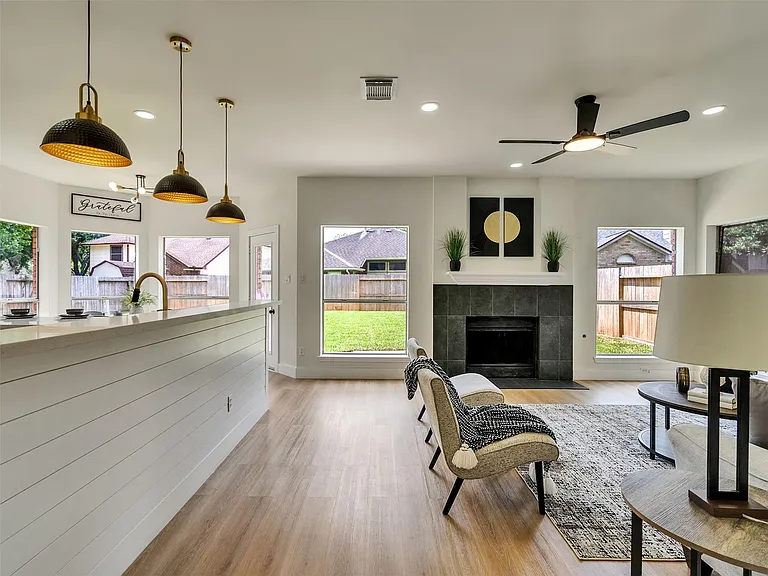 246 Cedar Elm Ln — Photo 11