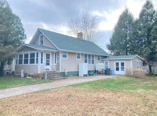 230 S Mulberry St, Rising Sun, IN 47040