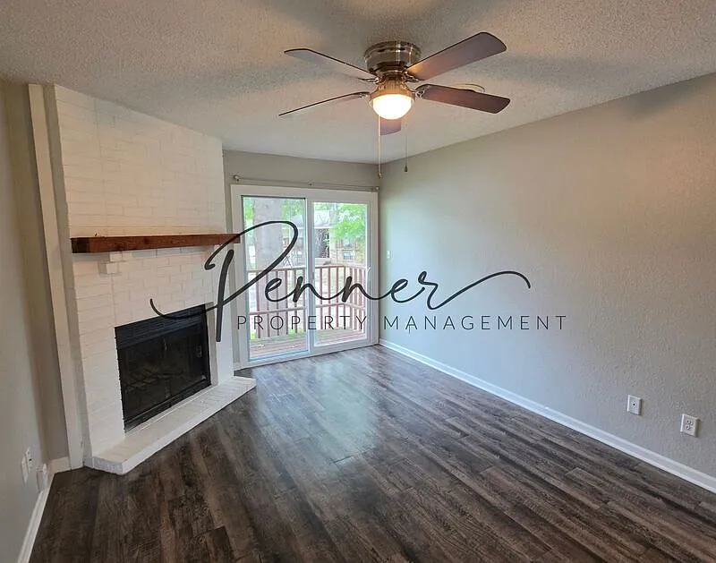 2 bed, 1.0 bath, 1150 sqft, $1,150 — Photo 3
