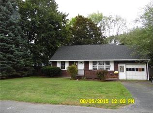 114 Patricia Ln, North Syracuse, NY 13212