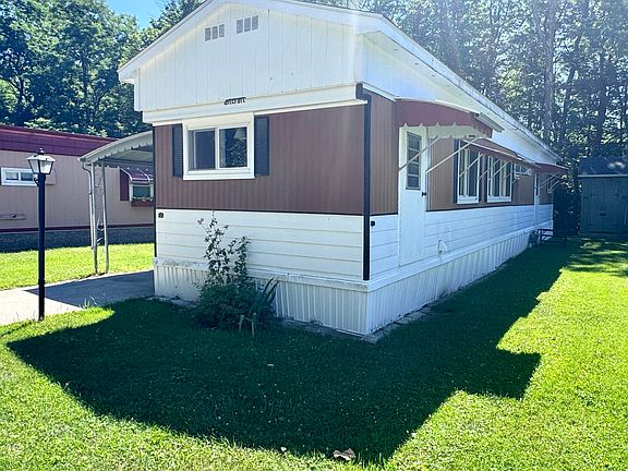 2nd image of 12 Pinnacle Dr