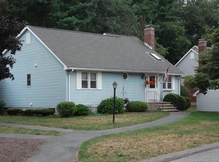 104 Oldefield Farm #104, Enfield, CT 06082