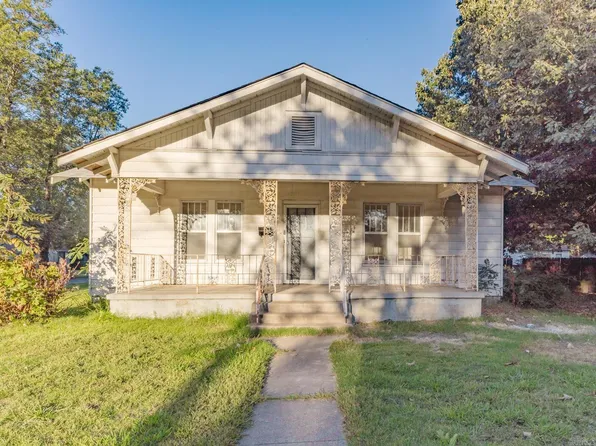 512 S Anna St, Stuttgart, AR 72160