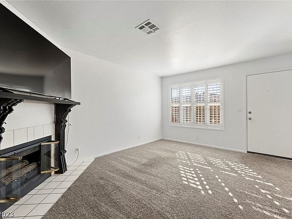 3rd image of 6473 Little Pine Way