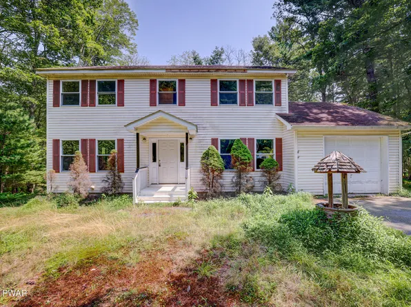 140 Bernadette Dr, Dingmans Ferry, PA 18328