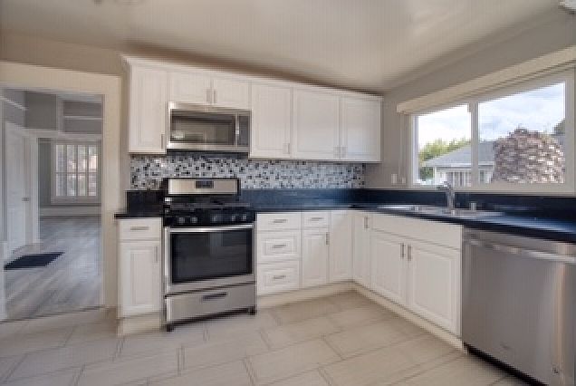2nd image of 2961 Logan Ave