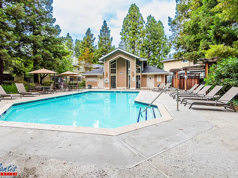 2750 Somerset Park Cir — Photo 14