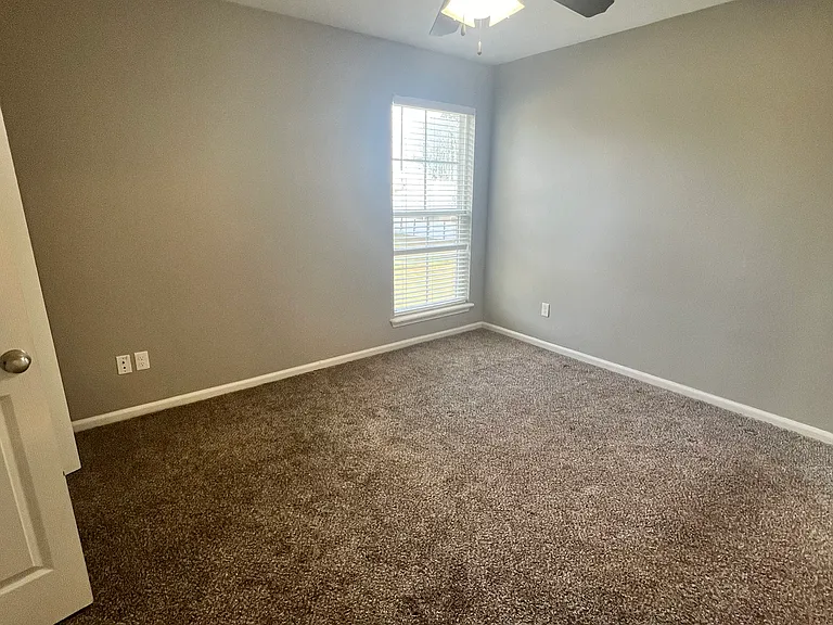951 Tallow Rd — Photo 11