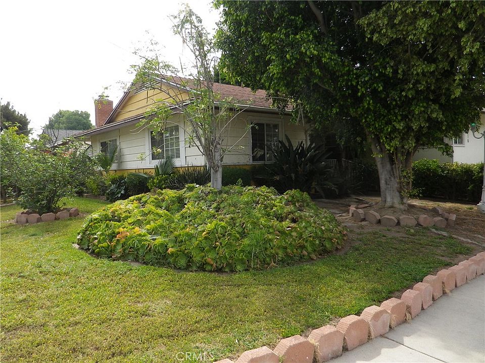 2nd image of 9916 Whitaker Ave