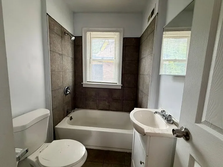 5527 Nottingham Rd — Photo 11